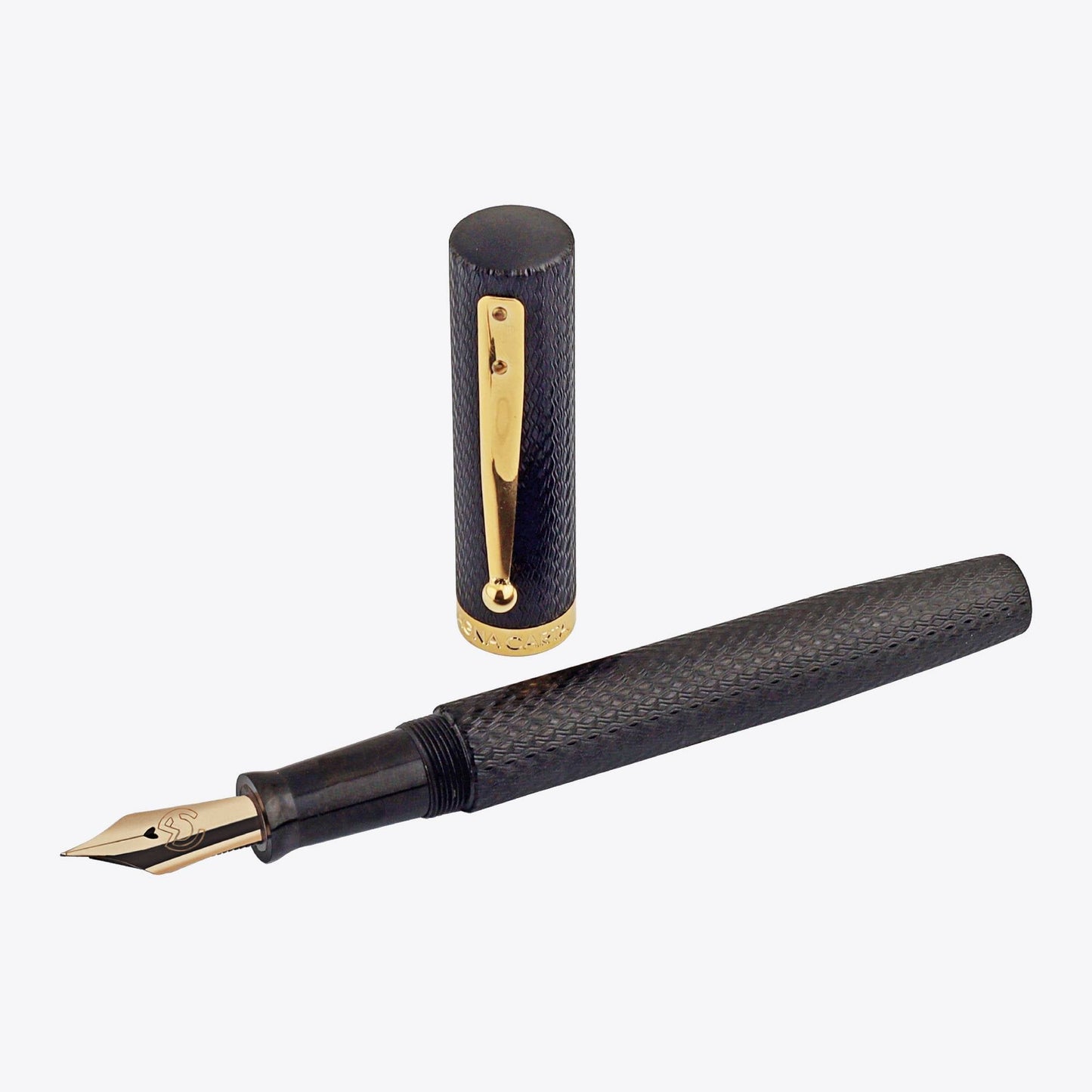 Magna Carta Mag 600 Fountain Pen - Black Ebonite Chased