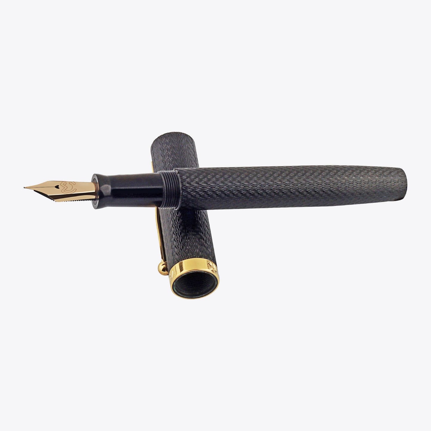 Magna Carta Mag 600 Fountain Pen - Black Ebonite Chased