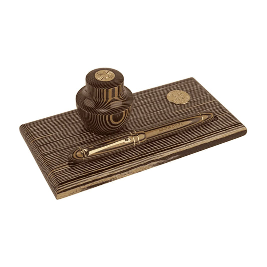 Magna Carta Lord Desk Set