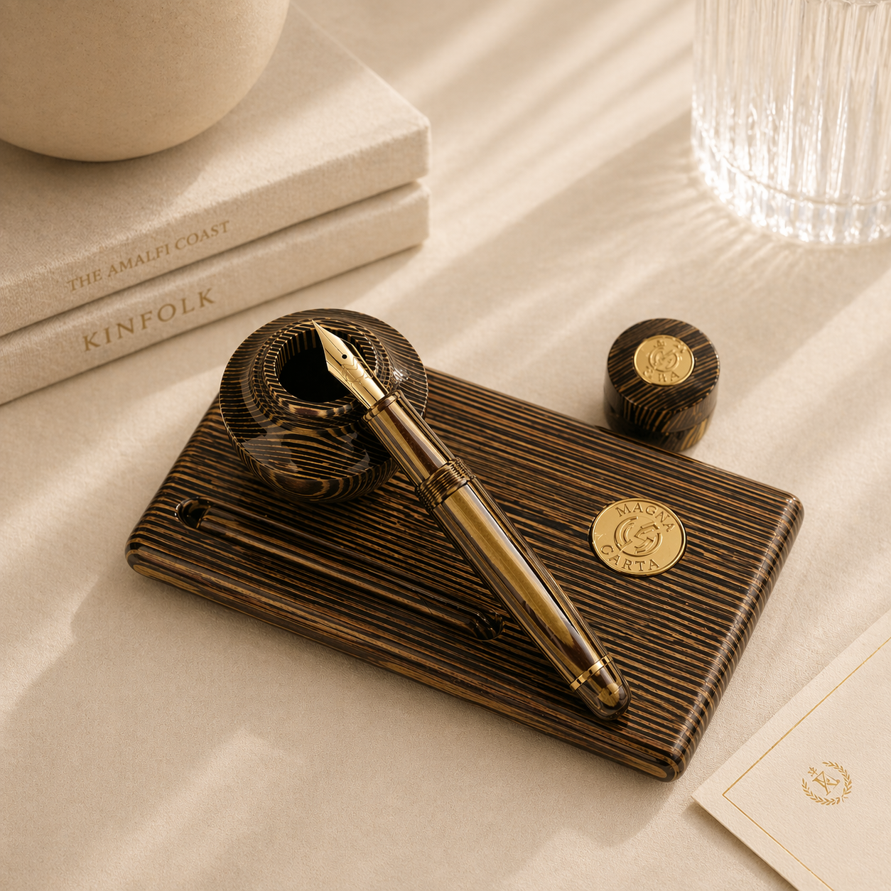 Magna Carta Lord Desk Set